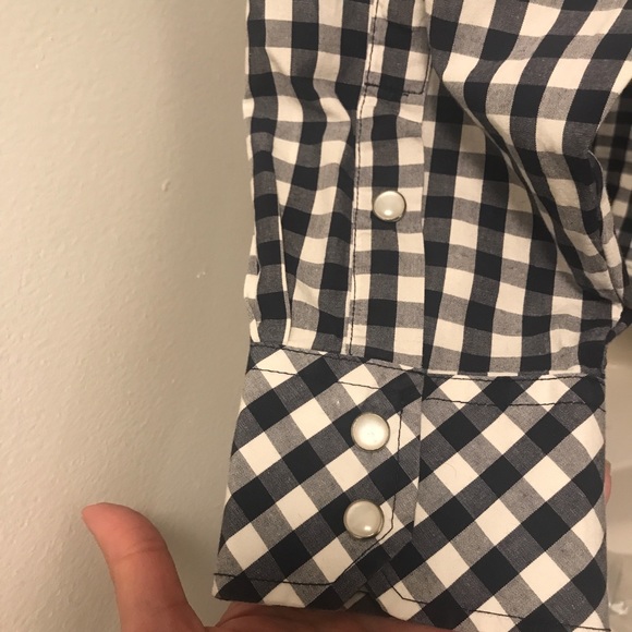 Green Tek shirt - Picture 7 of 8